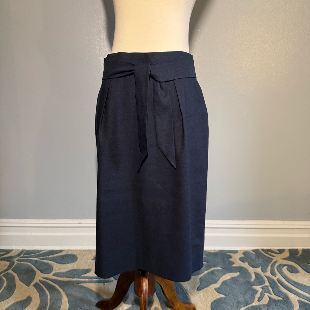 346 Brooks Brothers Navy Skirt